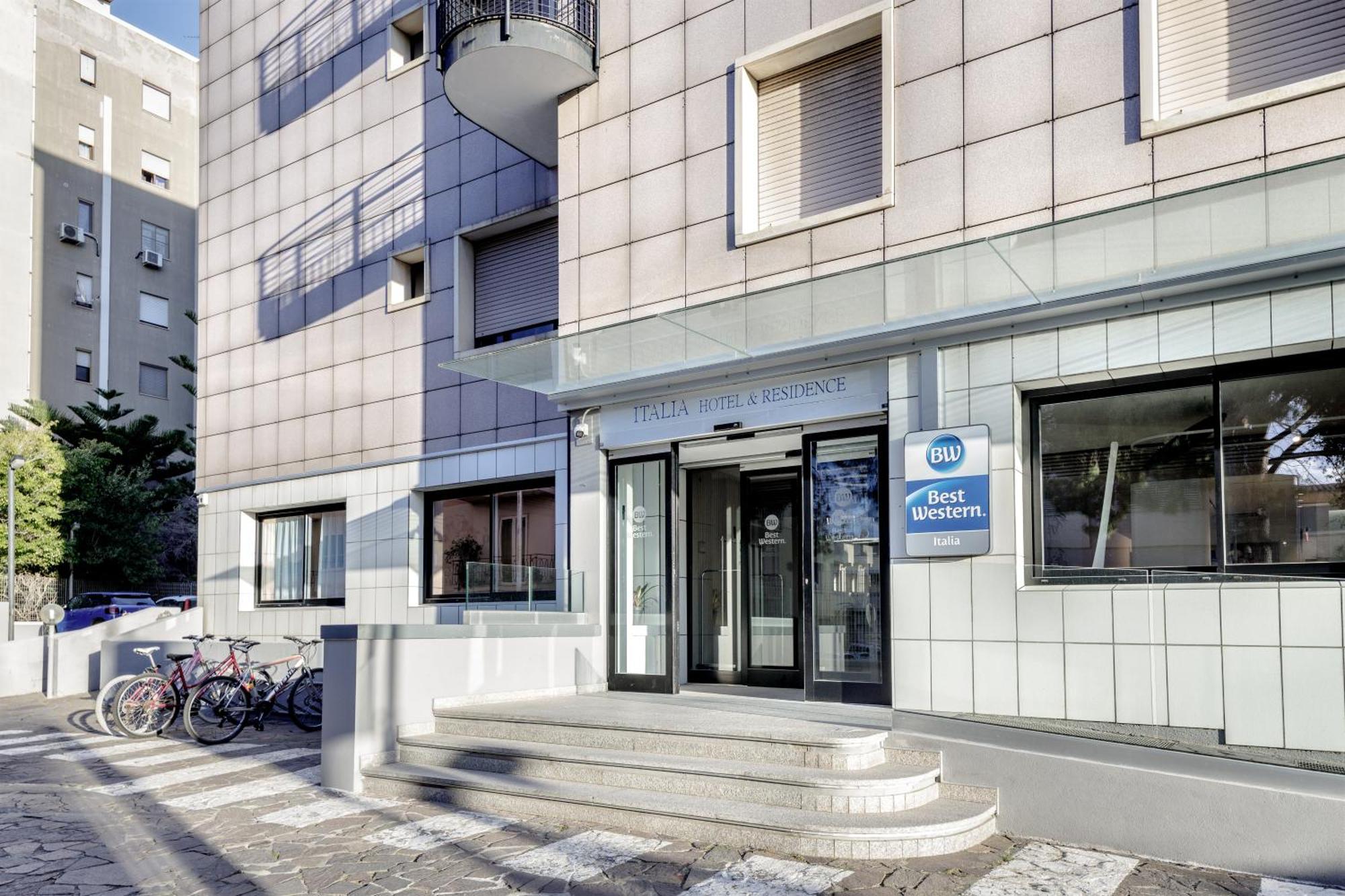 Best Western Hotel Residence Italia Quartu SantʼElena Екстериор снимка