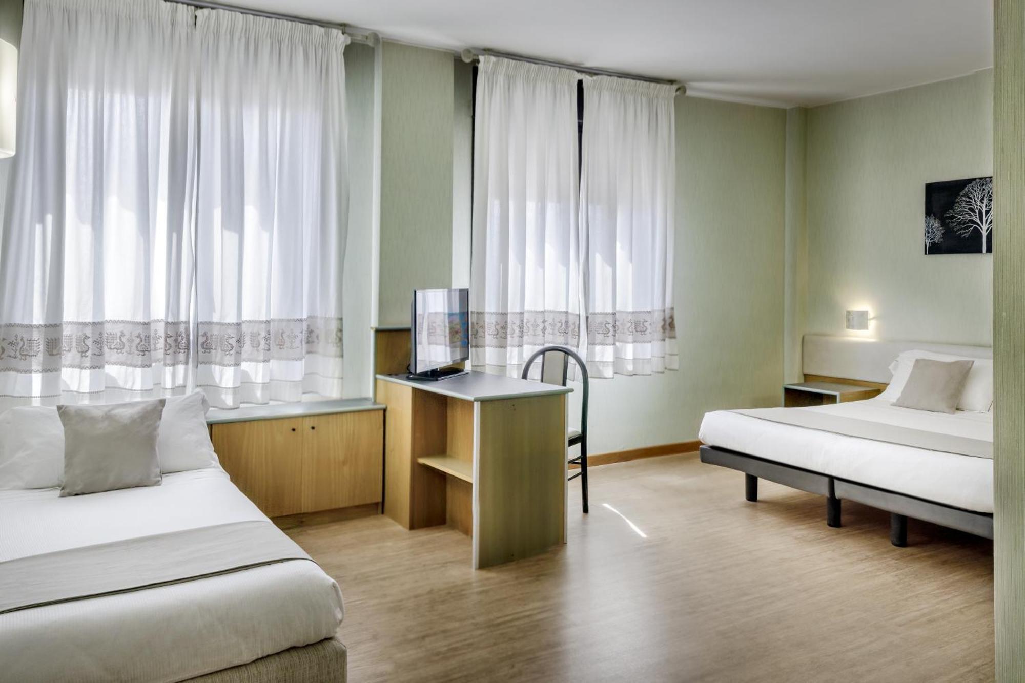 Best Western Hotel Residence Italia Quartu SantʼElena Екстериор снимка
