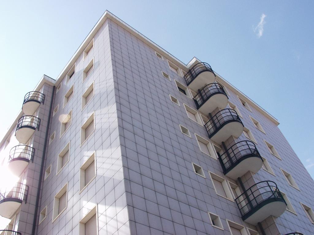 Best Western Hotel Residence Italia Quartu SantʼElena Екстериор снимка